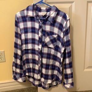 Medium Flannel shirt.
